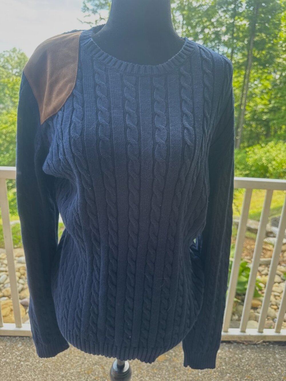 Lauren Ralph Lauren women’s cable knit pullover Navy faux suede shoulder pad L